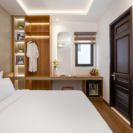 Duong Gia Hotel Dn By - Bay Luxury Da Nang Exterior foto